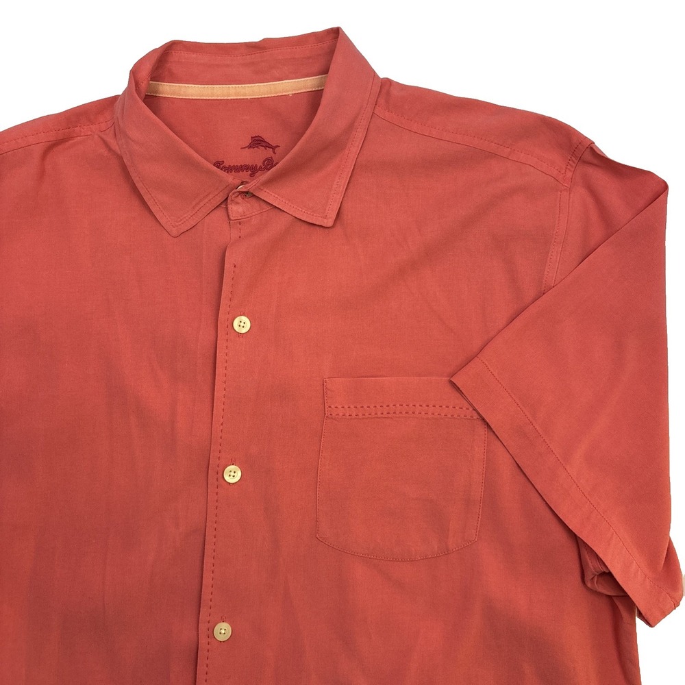Tommy Bahama Red/Pink Men's L‎ Button Up Silk Blend Island Zone